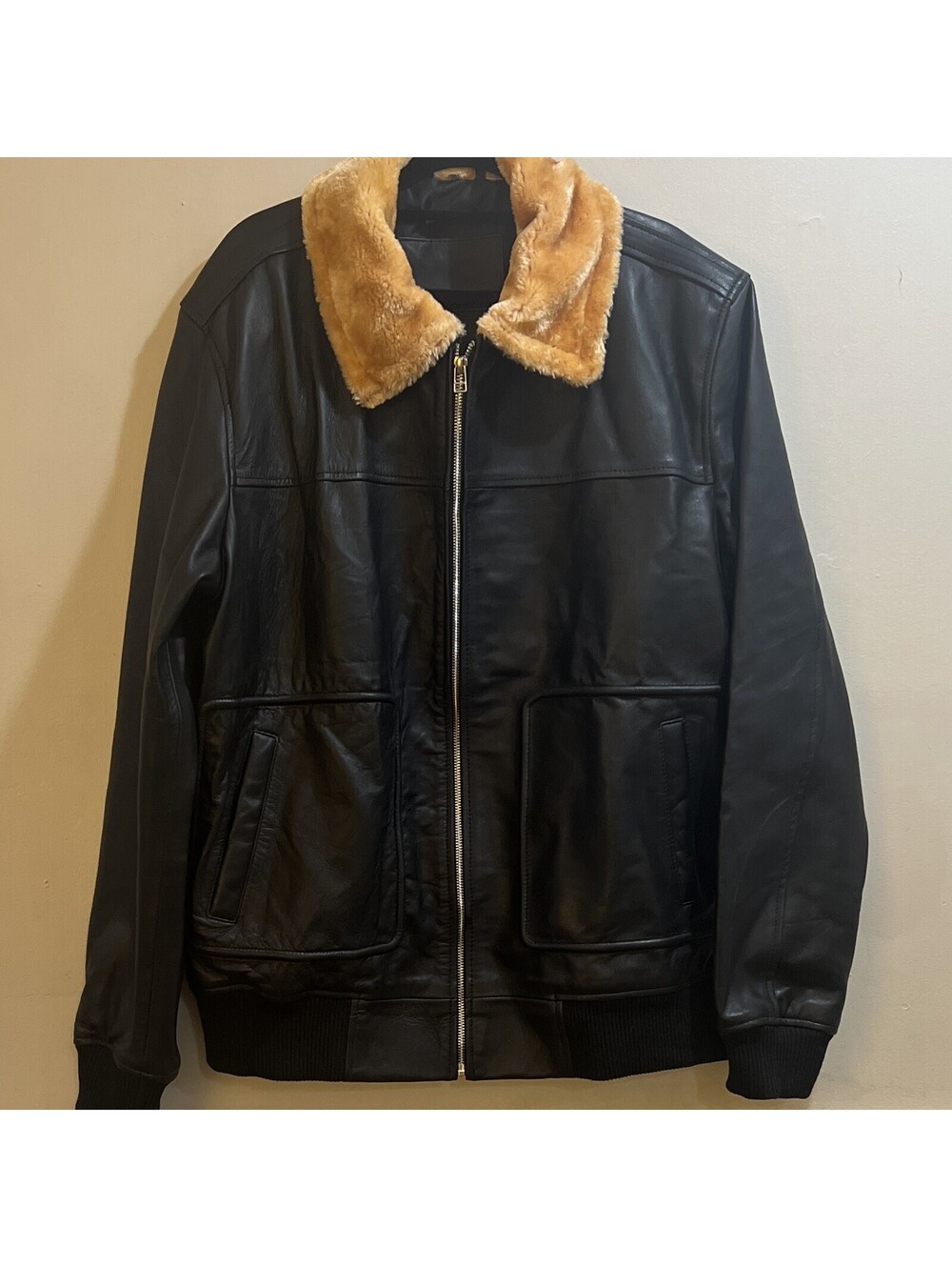 Men’s Black Leather Bomber Jacket Tan Faux Fur Trim Spread Collar Full Zip XL